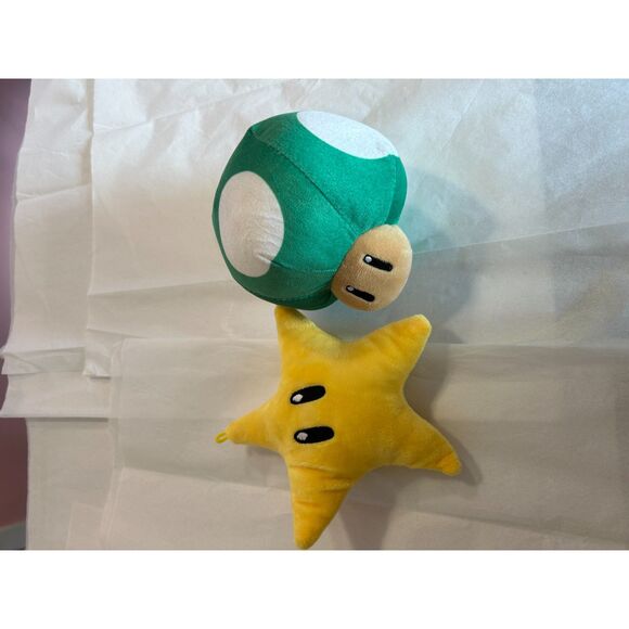Super Mario TUP Mushroom and Super Star Plushes 8" Pre Loved No Tags - Picture 4 of 5